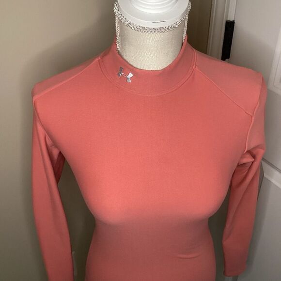EUC Ladies Under Armour Mock Neck DriFit - Picture 2 of 3